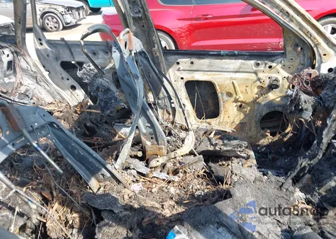 2018 Audi Q3 2.0T Sport Premium z USA, uszkodzony, nr VIN WA1HCCFSXJR033163